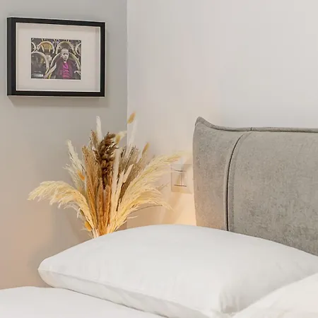 Apartment 10min Duomo For Travelers
