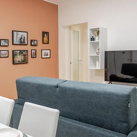 10min Duomo For Travelers Apartment *